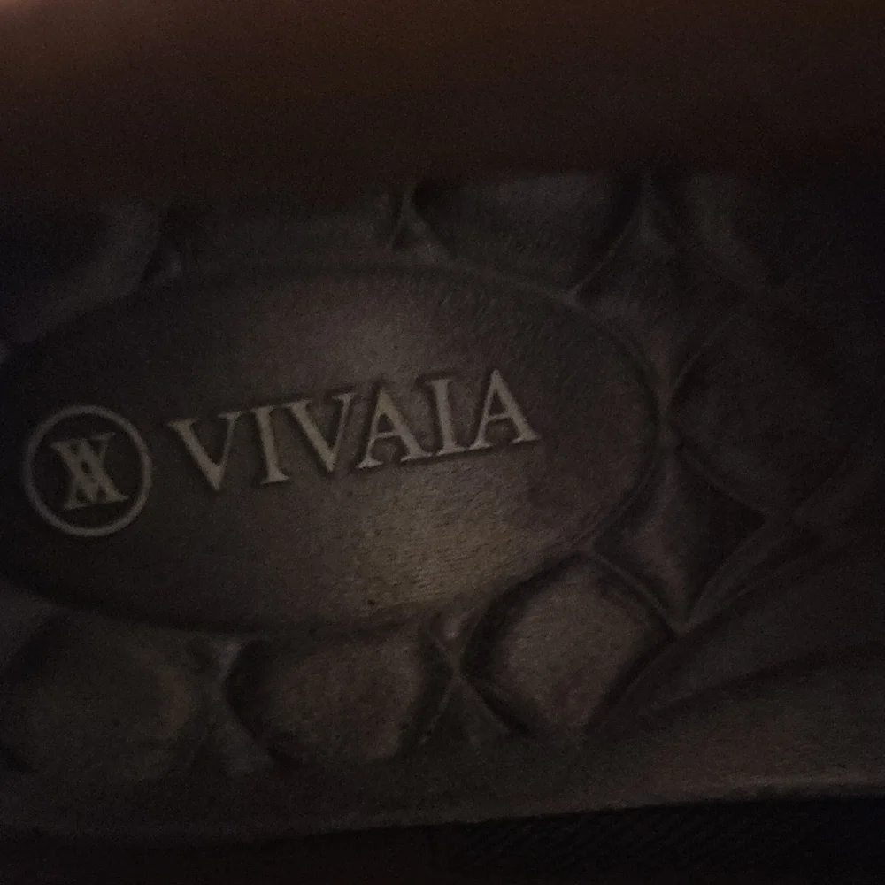 Vivaia Water Resistant Square Toe Nutmeg Chukka Boots - Picture 7 of 10